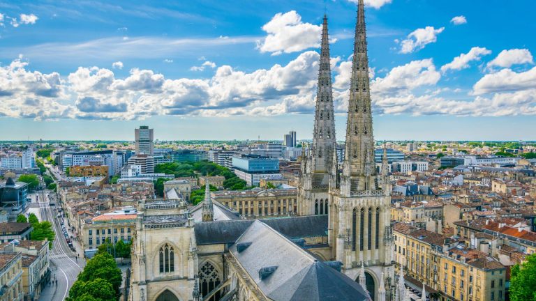 Situated in southwestern France, the city of Bordeaux is renowned for its beautiful architecture and thriving cultural scene in addition to its world-renowned wine industry.